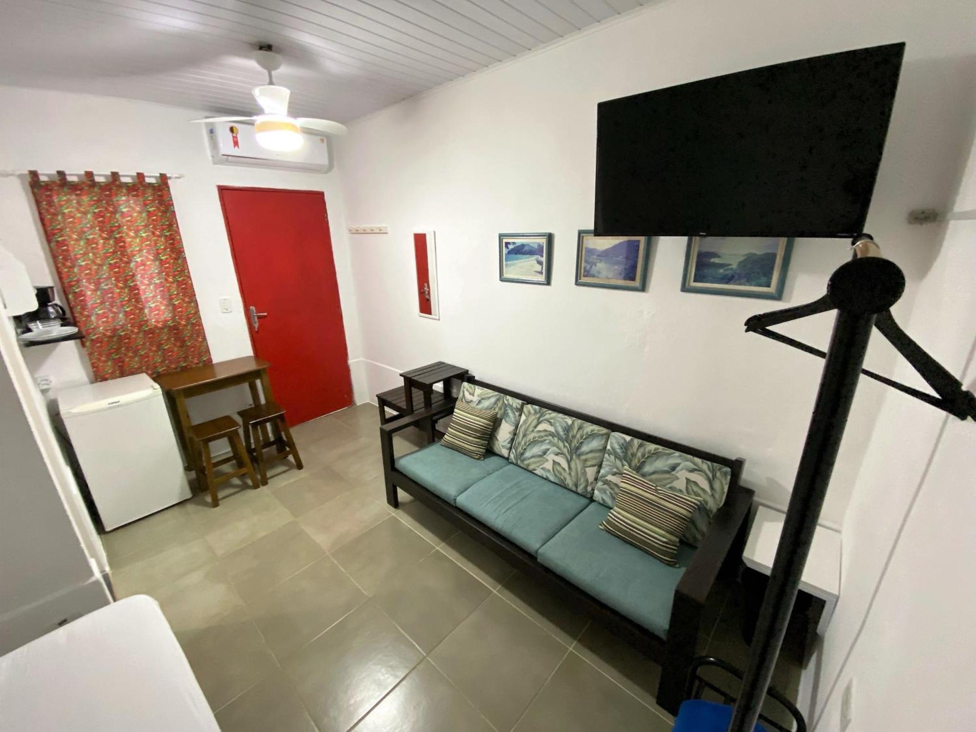 Jatai Guest House Ubatuba Ruang foto